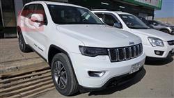 جیپ گراند شیرۆکی